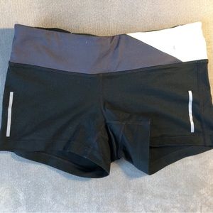 Nike Dri-Fit Booty/Volleyball Shorts size Small